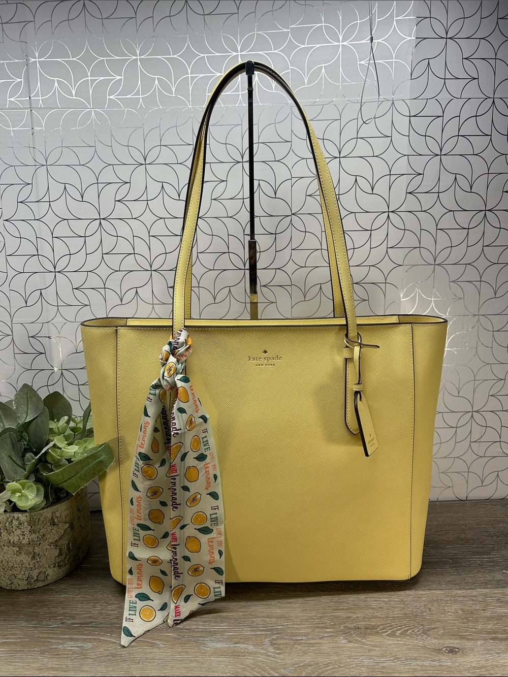 3071 NWT Kate Spade yellow zip top tote bag 277730871